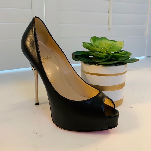 Christian Louboutin Shoes - 🌿AUTHENTIC CHRISTIAN LOUBOUTIN PLATFORM HEELS🌿